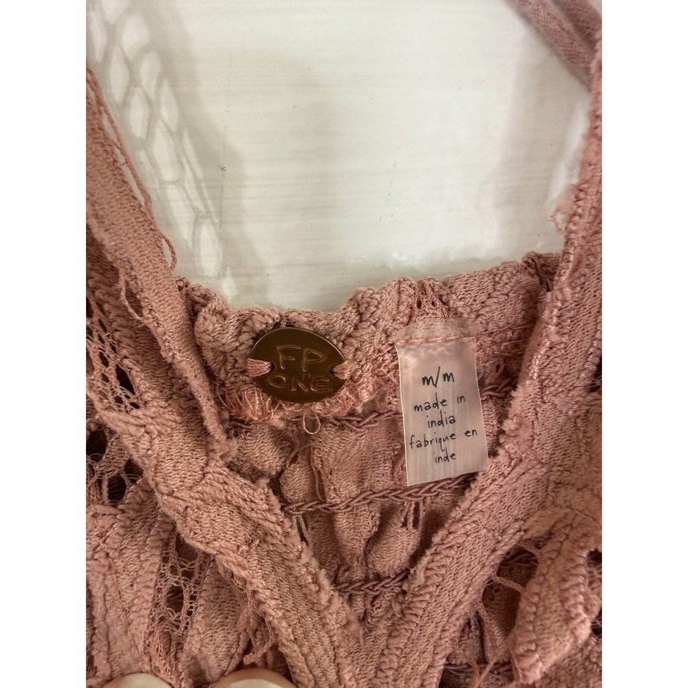 Free People FP One Adella Mini Dress Size Medium Rose Pink Excellent Lace Boho - Picture 4 of 8